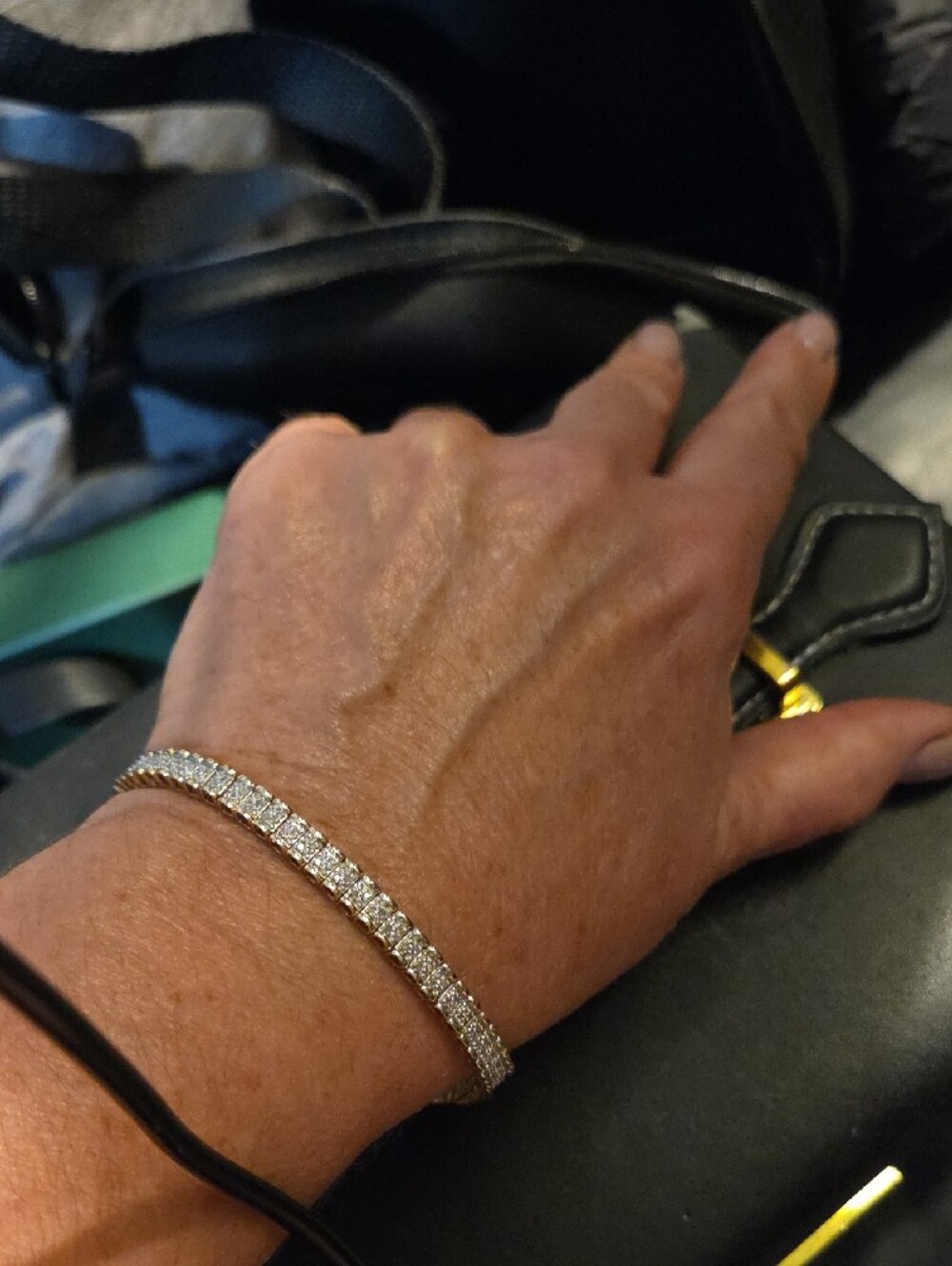124 Genuine Diamonds Sterling Silver Tennis Bracelet